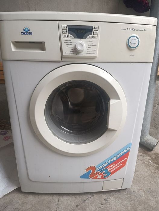 Kir moshina sotiladi