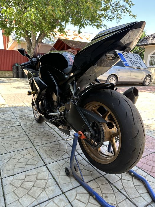 Vand Kawasaki zx10r 2008 impecabil