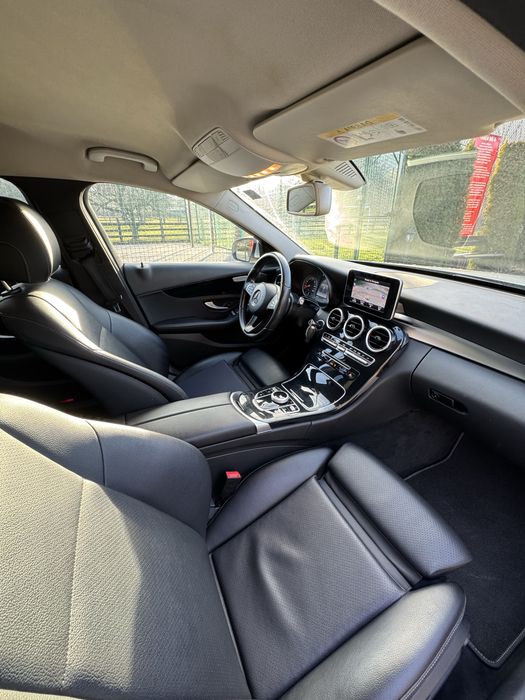 Mercedes C-Class 2016 Automat 7G Incalzire Scaune Carlig LED Piele