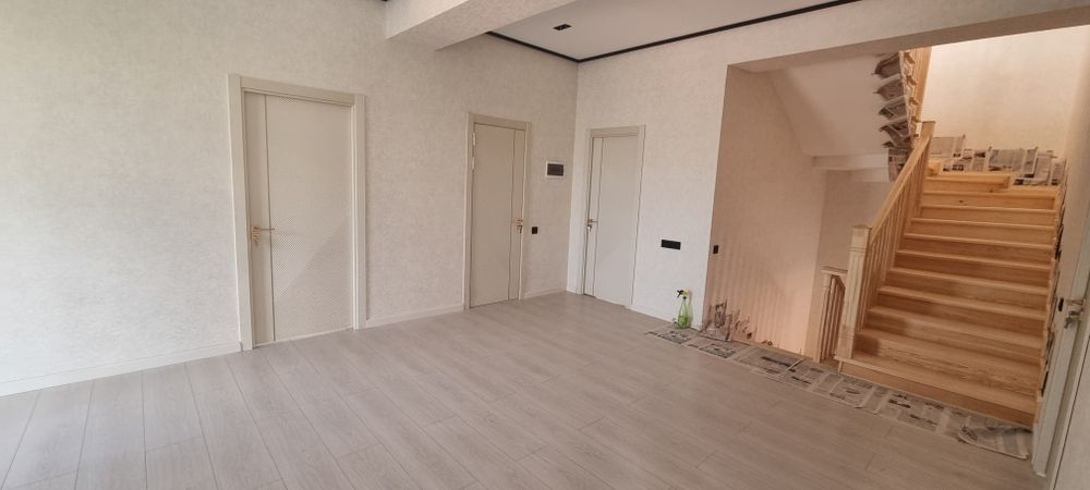 Malyarka ishlari, Aboy/Oboy yopishtirish ishlari