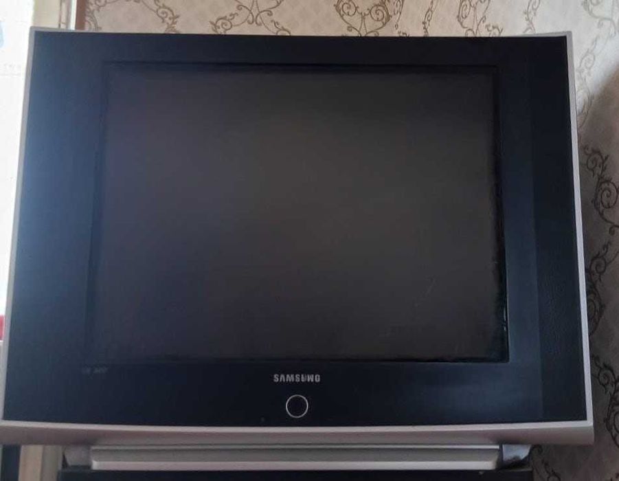 Телевизор Samsung, б/у