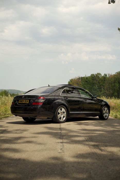 Dezmembrez Mercedes S320 S350 LONG W221 perna amortizor airmatic capot