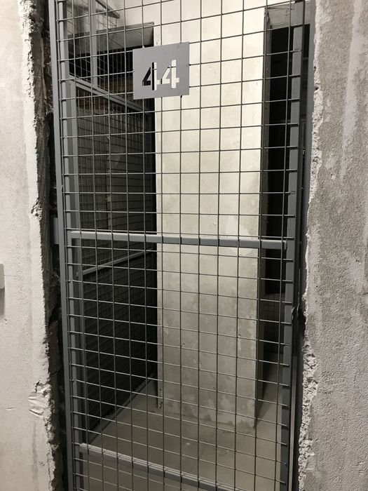 Boxa de inchiriat Avantgarden