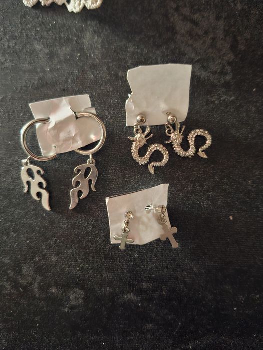 Комплекти стоманени обеци