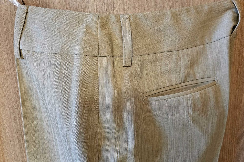 Елегантен дамски костюм Andrews