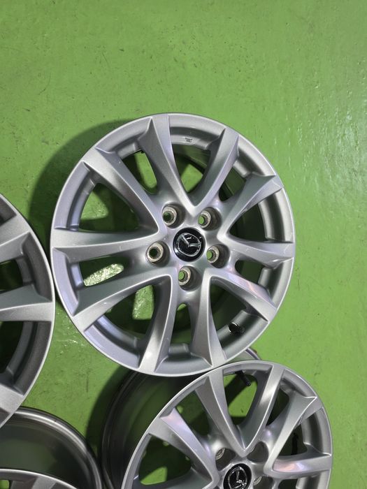 16 5x114.3 Mazda лети джанти 5х114.3 мазда