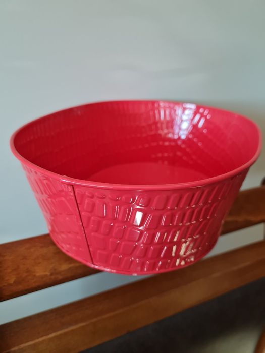 Панер метален червен