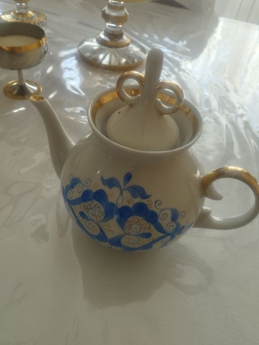 Чайник фарфоровый заварочный. Винтаж СССР