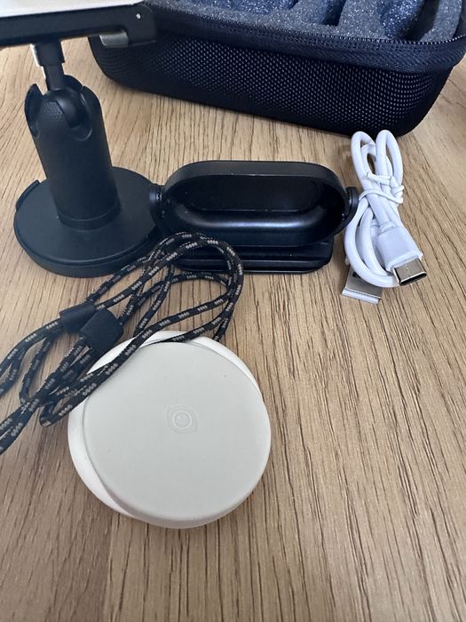 Insta360 GO 3 - camera de actiune, stare foarte buna, accesorii incluse