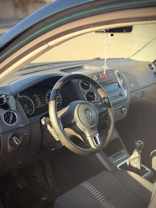 Volkswagen Tiguan 2.0 TDI • 140 к.с. • 4x4 • 2011 г.