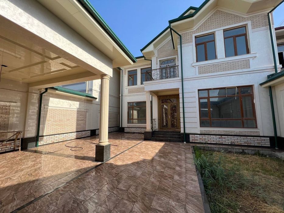 Срочно сдаётся евродом рядом с Гостиница Россия