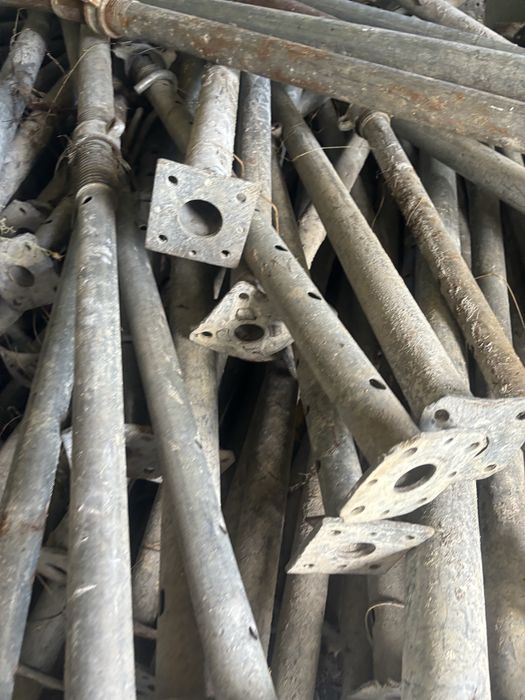 Сдам в аренду струбцины 100 тенге в день и туфлю для бетона