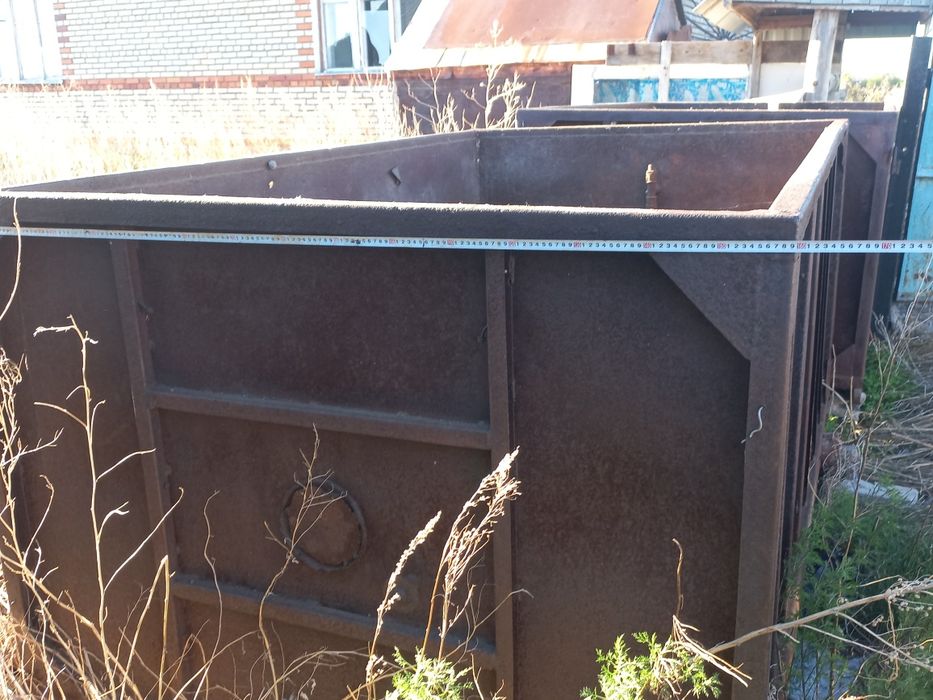 Емкость-контейнер