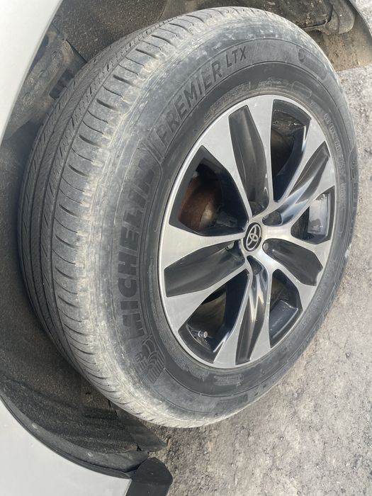 Титанка хайландер Р18