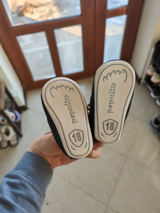 Vând papucei Papulin nr 18