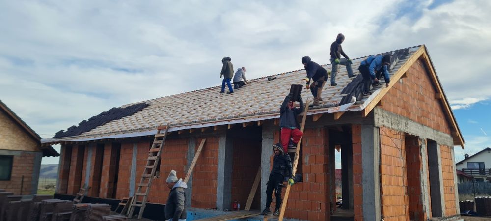 Construim la roșu in Brasov