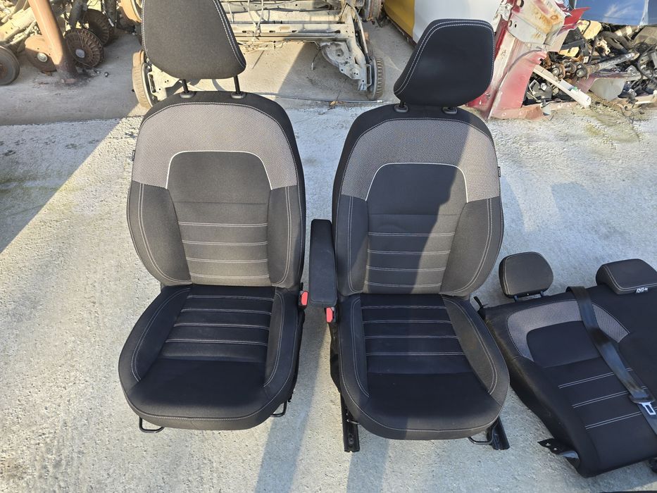 Scaune incalzite Dacia Logan 2024 interior logan 3 2024 sandero jogger