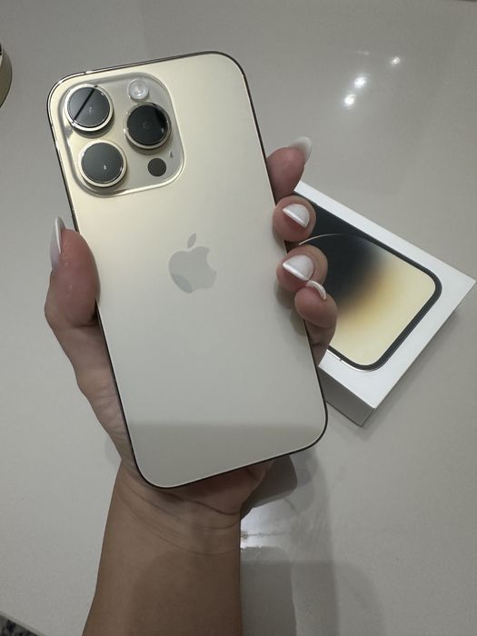 iPhone 14 Pro 128 GB gold-arata ca nou, fara defecte