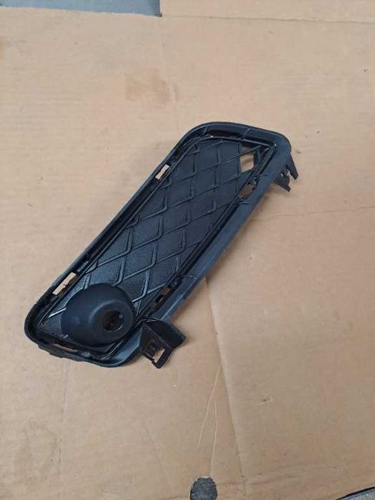 Grila stanga originala Bmw X3 F25 cod 51117249595