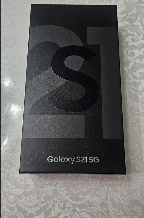 Продам samsung s21