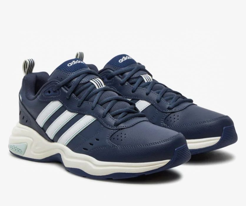 Разпродажба!Оригинални маратонки на Adidas!Естествена кожа, 44,44 2 /3