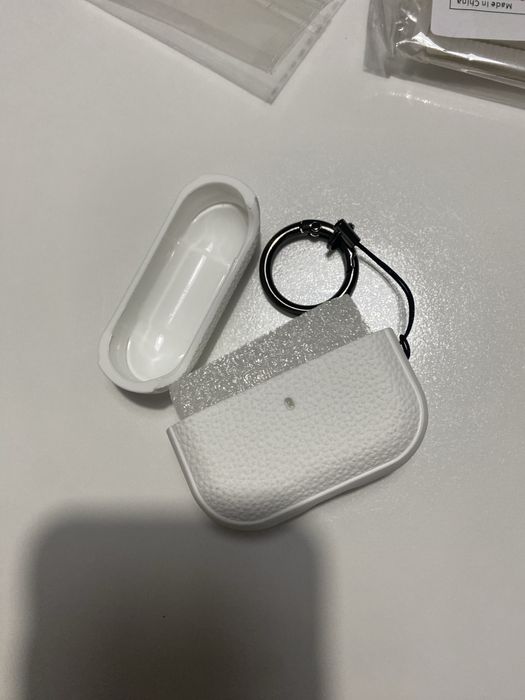 Husa Casti wireless Apple Airpods 2 Pro diferite modele/culori