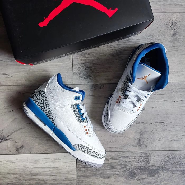 Air Jordan 3 Retro Wizards