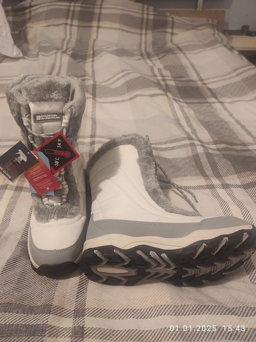 Детски дрехи и обувки