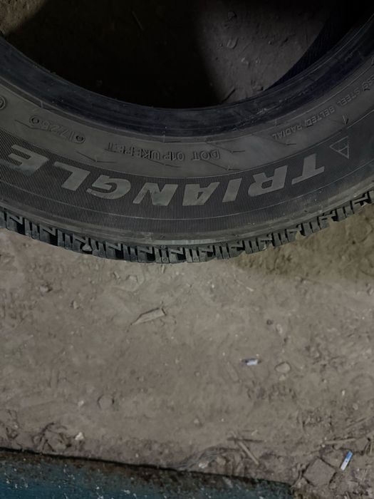 Продам Зимние шины 215/60/16