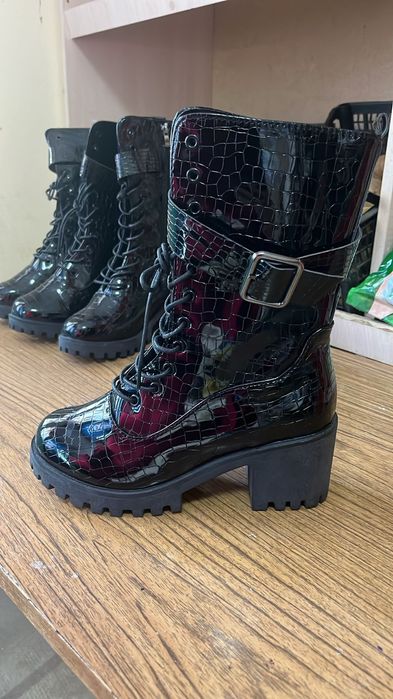 Ботинки женские осень-весна.