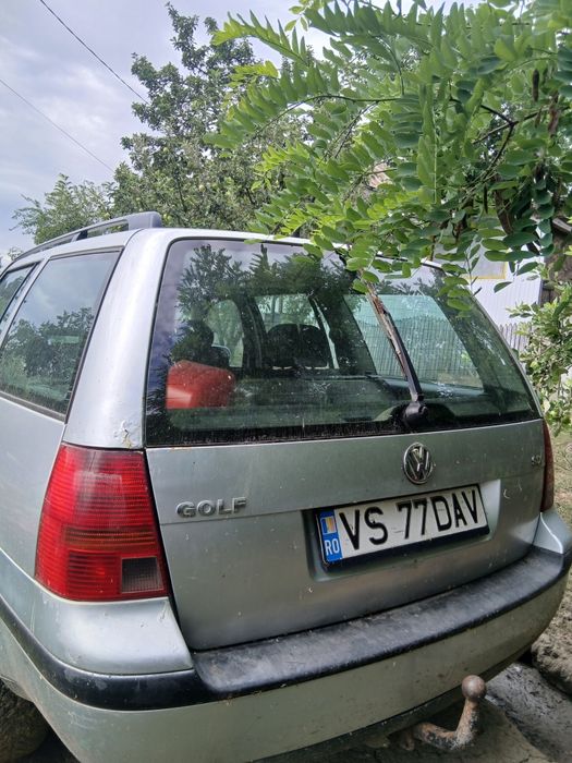 Vând sau schimb pe diferite lucruri