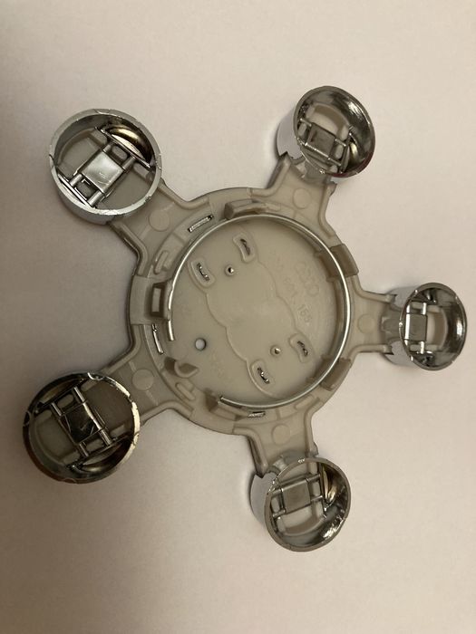 4 броя капачки за джанти за AUDI и VW с диаметър 60, 69 , 135 mm