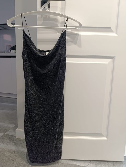 Платье на худенькая девушку