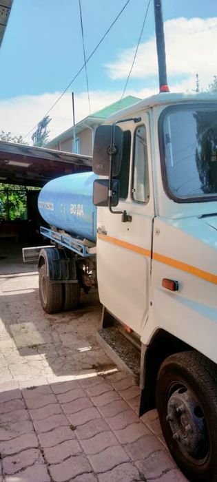Доставка питьевой воды 4 и 6 куб
