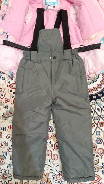 Продам детский комбинезон на девочку