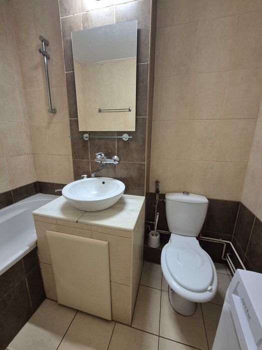 De inchiriat apartament 3 camere Tudor