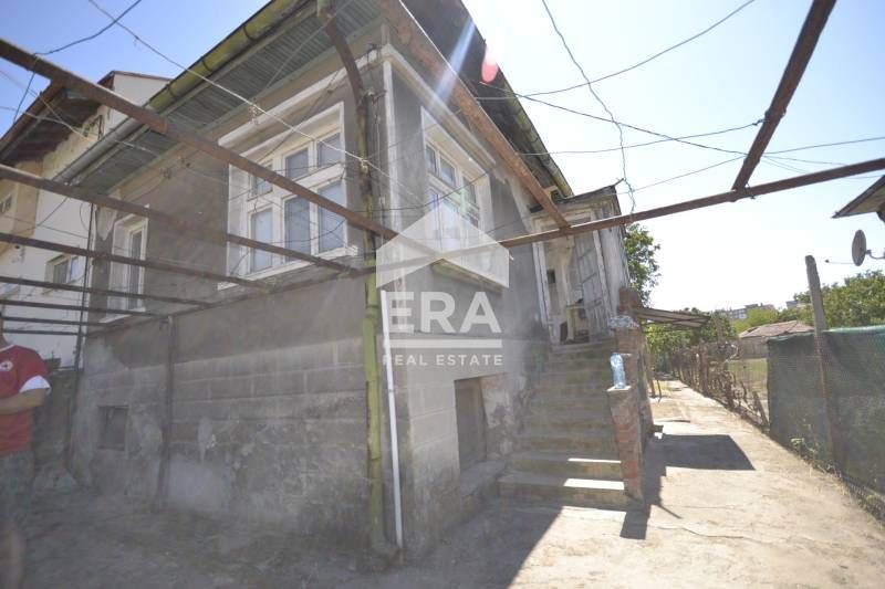 Продава се Къща в Димитровград - 54 кв.м за 822 €/кв.м - Снимка #2