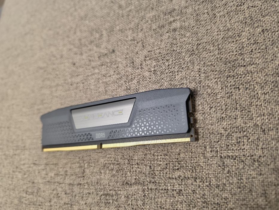 DDR5 16GB 5600Mhz Rami