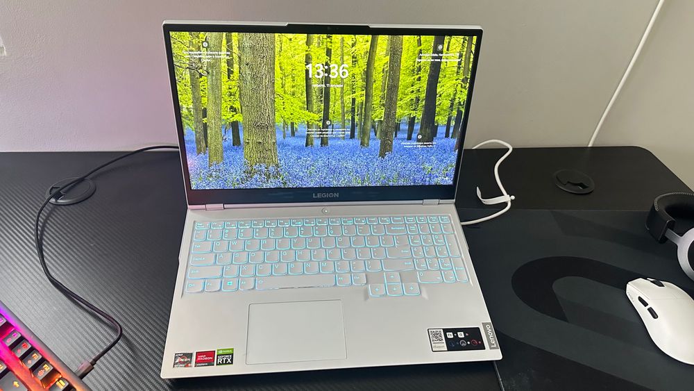 Лаптоп Lenovo Legion 120hz