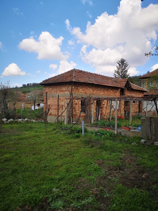 Продава се Къща в Плевен, Идеален център - 200 кв.м за 141 €/кв.м - Снимка #5