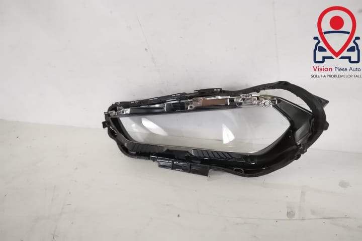 БМВ Х1 / BMW X1 Оригинално дясно стъкло за фар с орнамент и LED, в доб