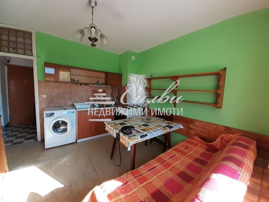 Дава се под наем Двустаен апартамент в Шумен, Добруджански - 50 кв.м за 204 € - Снимка #1