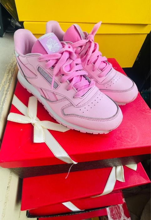 Продам кроссавки Reebok оригинал