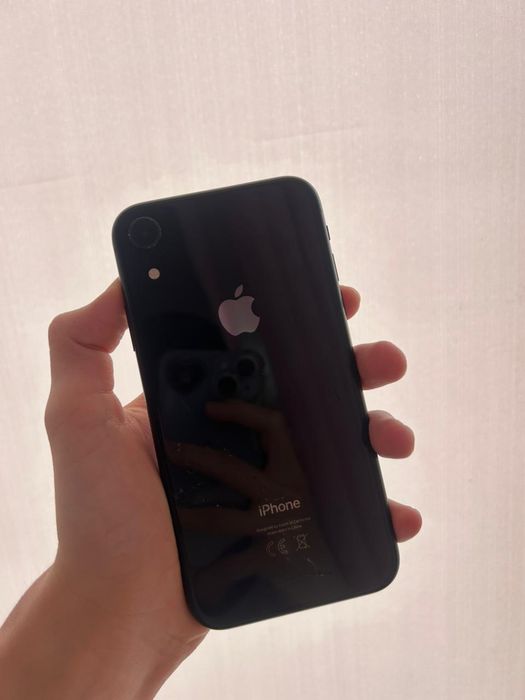 Iphone xr 3/64 77%