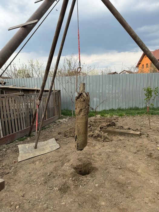 ForajePuturi Apă