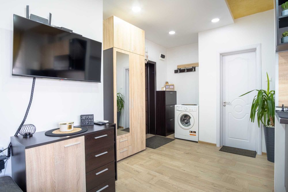 Дава се под наем Двустаен апартамент в Русе, Алеи Възраждане - 65 кв.м за 612 € - Снимка #8