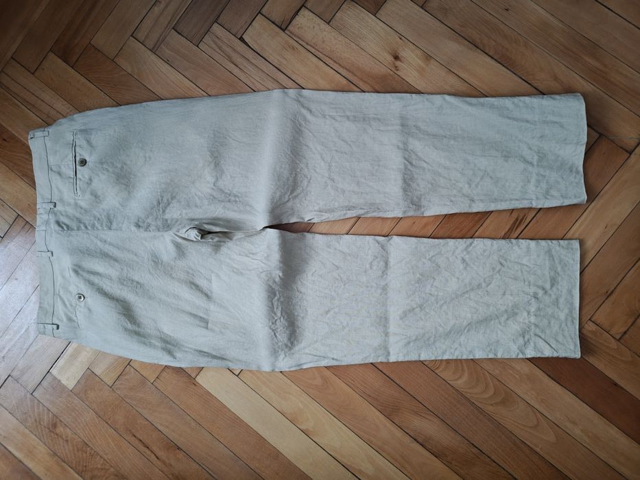 Vând pantaloni in 100%