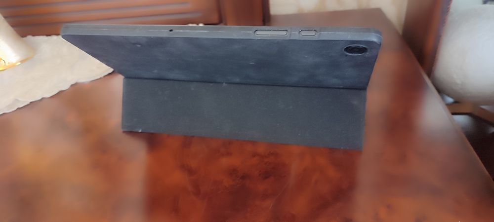 Galaxy Tab A9+5G srochna sotiladi!