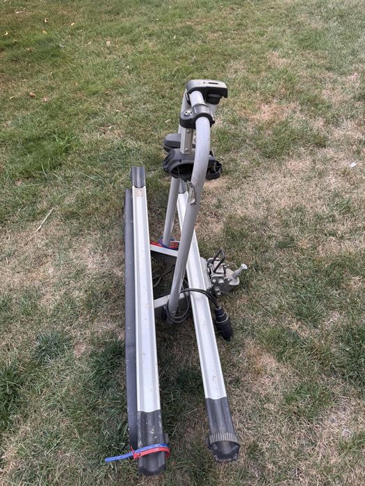 Suport biciclete pe cârlig auto – 2 biciclete