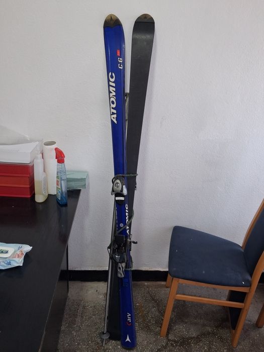 Skiuri Atomic carv C:6